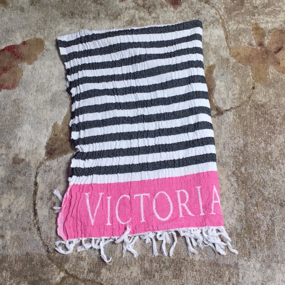 Victoria’s Secret towel